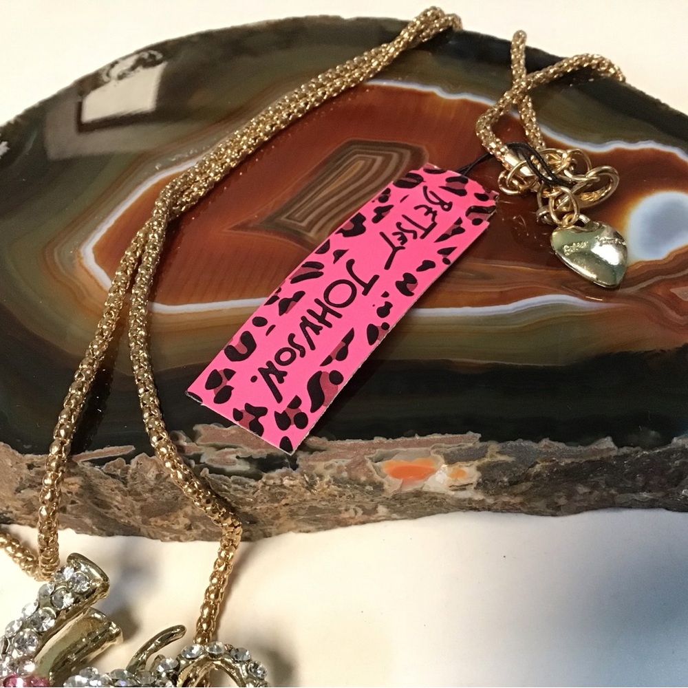 Princess Elephant Necklace - Picture 5 of 6